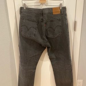 Levi wedgie straight jeans